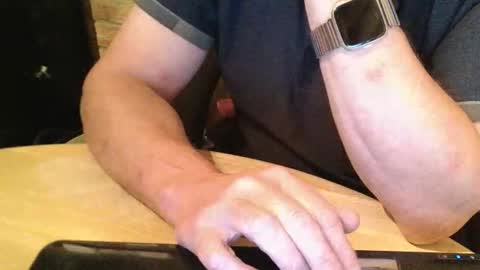 Snapshot of rdrew chatting on 14, 10, 2025 rdrew online show from 14, 10, 2025