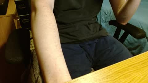 Snapshot of readytocum90 chatting on 18, 10, 2025 Scrappy Coco online show from 18, 10, 2025