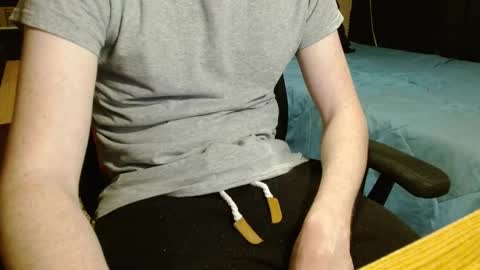 Snapshot of readytocum90 chatting on 24, 10, 2025 Scrappy Coco online show from 24, 10, 2025