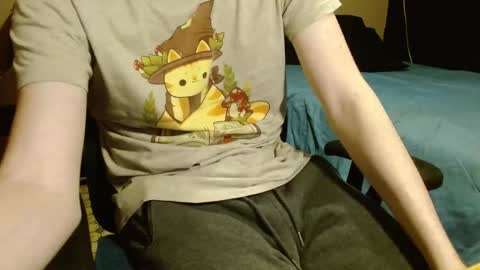 Snapshot of readytocum90 chatting on 26, 10, 2025 Scrappy Coco online show from 26, 10, 2025