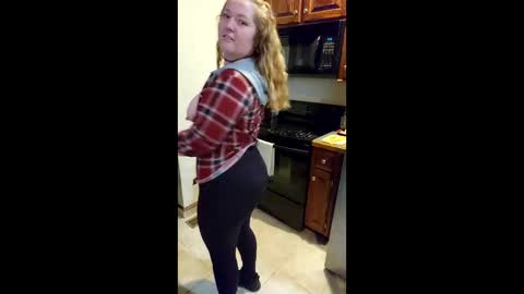 Snapshot of realmariemonroe chatting on 14, 1, 2026 realmariemonroe online show from 14, 1, 2026