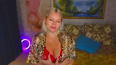 Im a little sick. Ill be back soon. online show from 13, 9, 2025