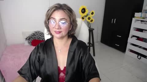 REBECA online show from 22, 2, 2025