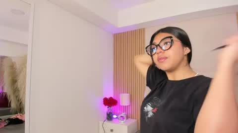 Snapshot of rebeca_taylor_ chatting on 18, 7, 2026 rebeca_taylor_ online show from 18, 7, 2026