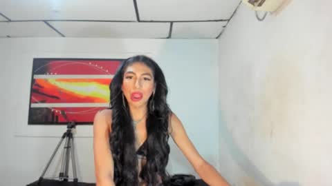 rebecabanks online show from 18, 7, 2026