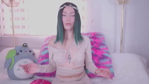 Rebeca  online show from 16, 9, 2025