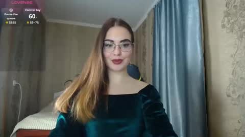 Rebecca online show from 20, 3, 2026