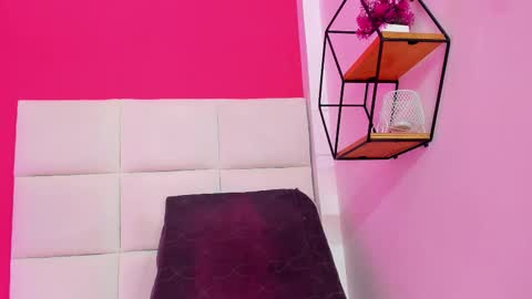 Snapshot of rebecca_sandoval chatting on 4, 3, 2026 Rebecca online show from 4, 3, 2026