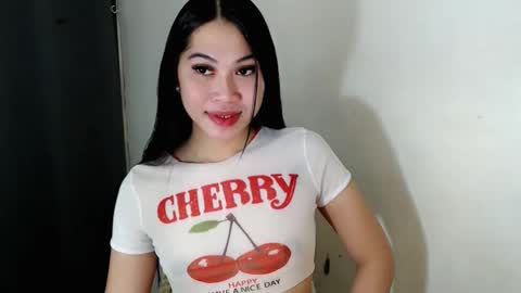 Snapshot of rebecca_slutt chatting on 12, 10, 2025 its me asian rebecca online show from 12, 10, 2025
