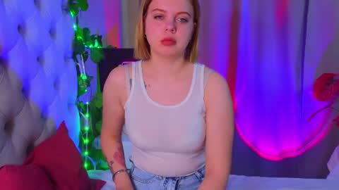 rebeccacruze online show from 10, 6, 2026