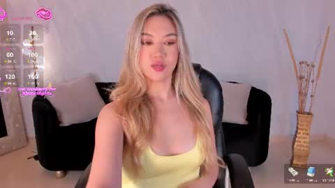 Snapshot of rebeccahudson_ chatting on 25, 6, 2026 Rebe online show from 25, 6, 2026