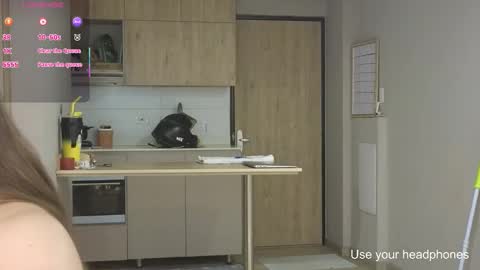 Snapshot of rebeccawhite_meow chatting on 1, 12, 2025 rebeccawhite_meow online show from 1, 12, 2025