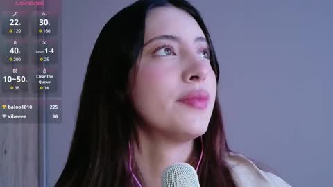 Snapshot of rebeccawhite_meow chatting on 3, 12, 2025 rebeccawhite_meow online show from 3, 12, 2025