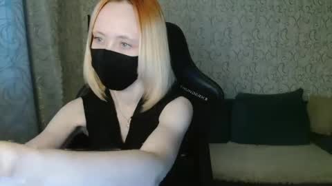 Snapshot of rebesaolset chatting on 19, 2, 2025 RebesaOlset online show from 19, 2, 2025