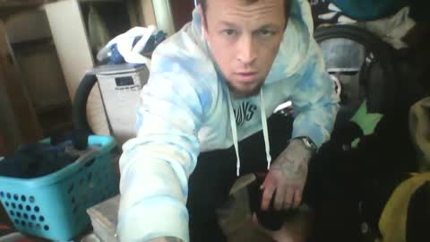 Snapshot of recka810 chatting on 2, 3, 2025 recka810 online show from 2, 3, 2025