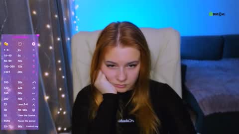 Snapshot of red__dizzy chatting on 26, 10, 2025 red__dizzy online show from 26, 10, 2025