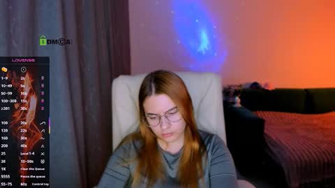 Snapshot of red__dizzy chatting on 25, 11, 2025 red__dizzy online show from 25, 11, 2025