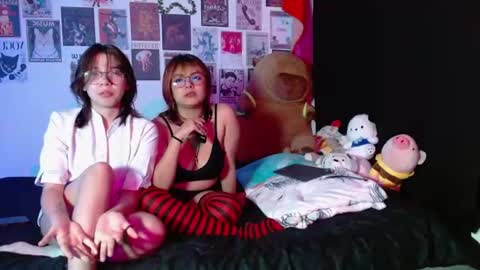 red_cherry2 online show from 19, 6, 2026