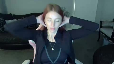 Red -  online show from 9, 2, 2026