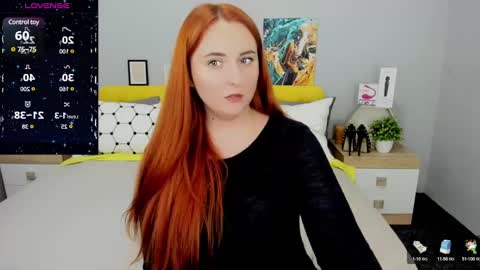 Lessy Fox online show from 27, 12, 2024