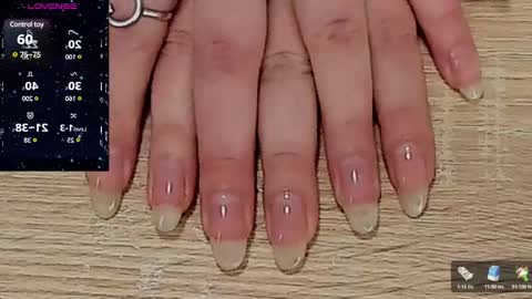 Lessy Fox online show from 24, 1, 2025