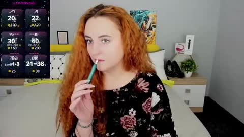 Lessy Fox online show from 9, 2, 2025