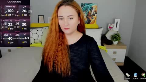 Lessy Fox online show from 9, 3, 2025