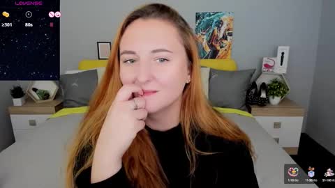 Lessy Fox online show from 10, 9, 2025