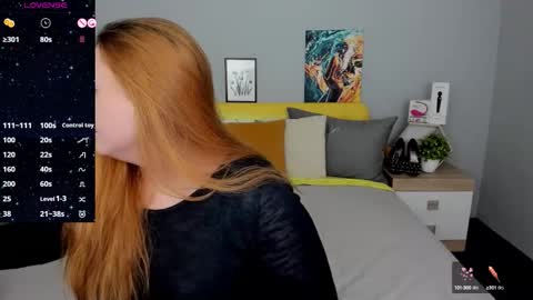 Lessy Fox online show from 25, 9, 2025