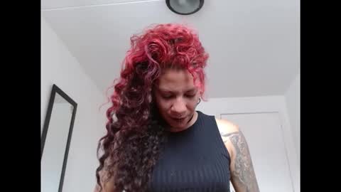 Instagram Valerie yourdream online show from 6, 4, 2026