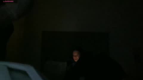 red tropi online show from 5, 1, 2026