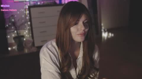 Snapshot of redaplle2 chatting on 18, 9, 2025 redaplle2 online show from 18, 9, 2025