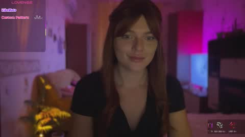 Snapshot of redaplle2 chatting on 18, 11, 2025 redaplle2 online show from 18, 11, 2025