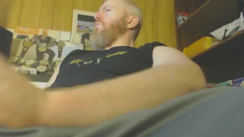 Snapshot of redhead4fun chatting on 13, 1, 2025 theredhead4fun online show from 13, 1, 2025