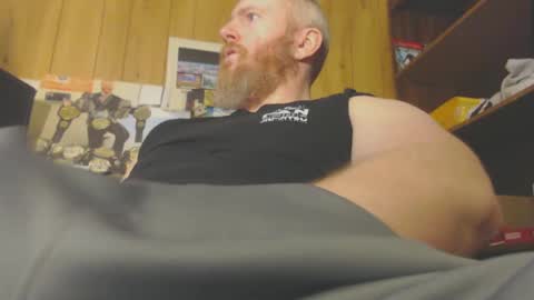 Snapshot of redhead4fun chatting on 26, 1, 2025 theredhead4fun online show from 26, 1, 2025