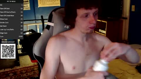 Snapshot of redhead6inch chatting on 14, 4, 2026 RedHead6Inch online show from 14, 4, 2026