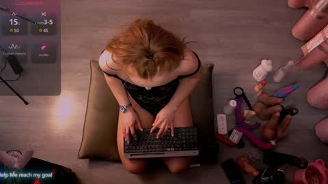 Redhead Shark online show from 15, 2, 2025