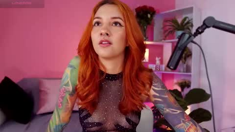 Snapshot of redjasmine_ chatting on 11, 2, 2025 Red Jasmine online show from 11, 2, 2025