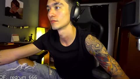 Snapshot of redrum_696 chatting on 11, 2, 2025 Red online show from 11, 2, 2025