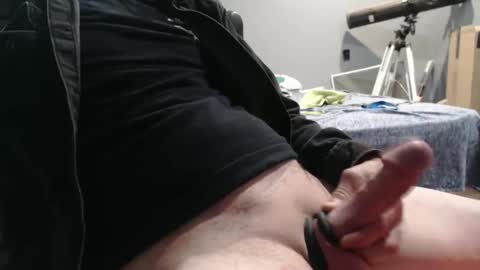 Snapshot of redually chatting on 4, 2, 2025 redually online show from 4, 2, 2025