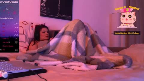 Snapshot of redyari chatting on 9, 3, 2025 Red online show from 9, 3, 2025