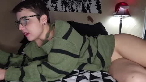 Snapshot of reee4mebb chatting on 22, 12, 2024 Kenzie online show from 22, 12, 2024