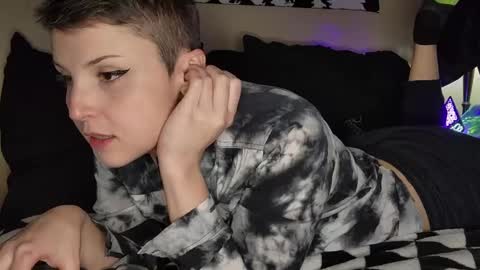 Snapshot of reee4mebb chatting on 20, 1, 2025 Kenzie online show from 20, 1, 2025