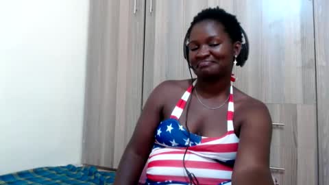 Snapshot of reem_wonder chatting on 17, 2, 2025 Reem online show from 17, 2, 2025
