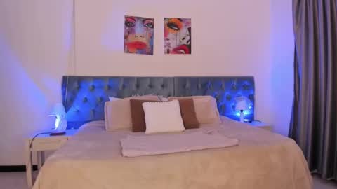 Regina online show from 9, 10, 2025