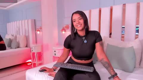 Regina  online show from 29, 5, 2026