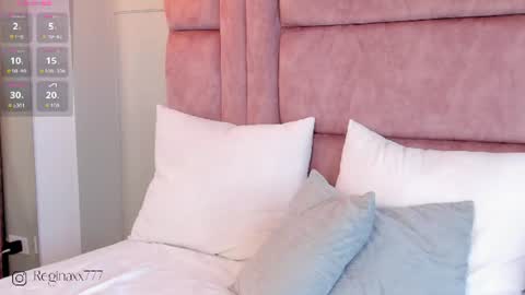 Snapshot of regina_noctixx chatting on 10, 7, 2026 Regina online show from 10, 7, 2026