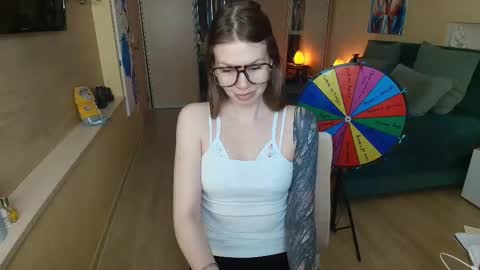 Snapshot of reginasparkle chatting on 9, 2, 2026 Regina online show from 9, 2, 2026