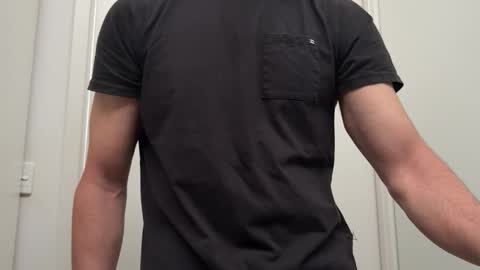 Snapshot of reharted chatting on 4, 10, 2025 reharted online show from 4, 10, 2025