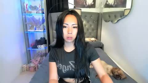 reighnempress online show from 16, 4, 2026